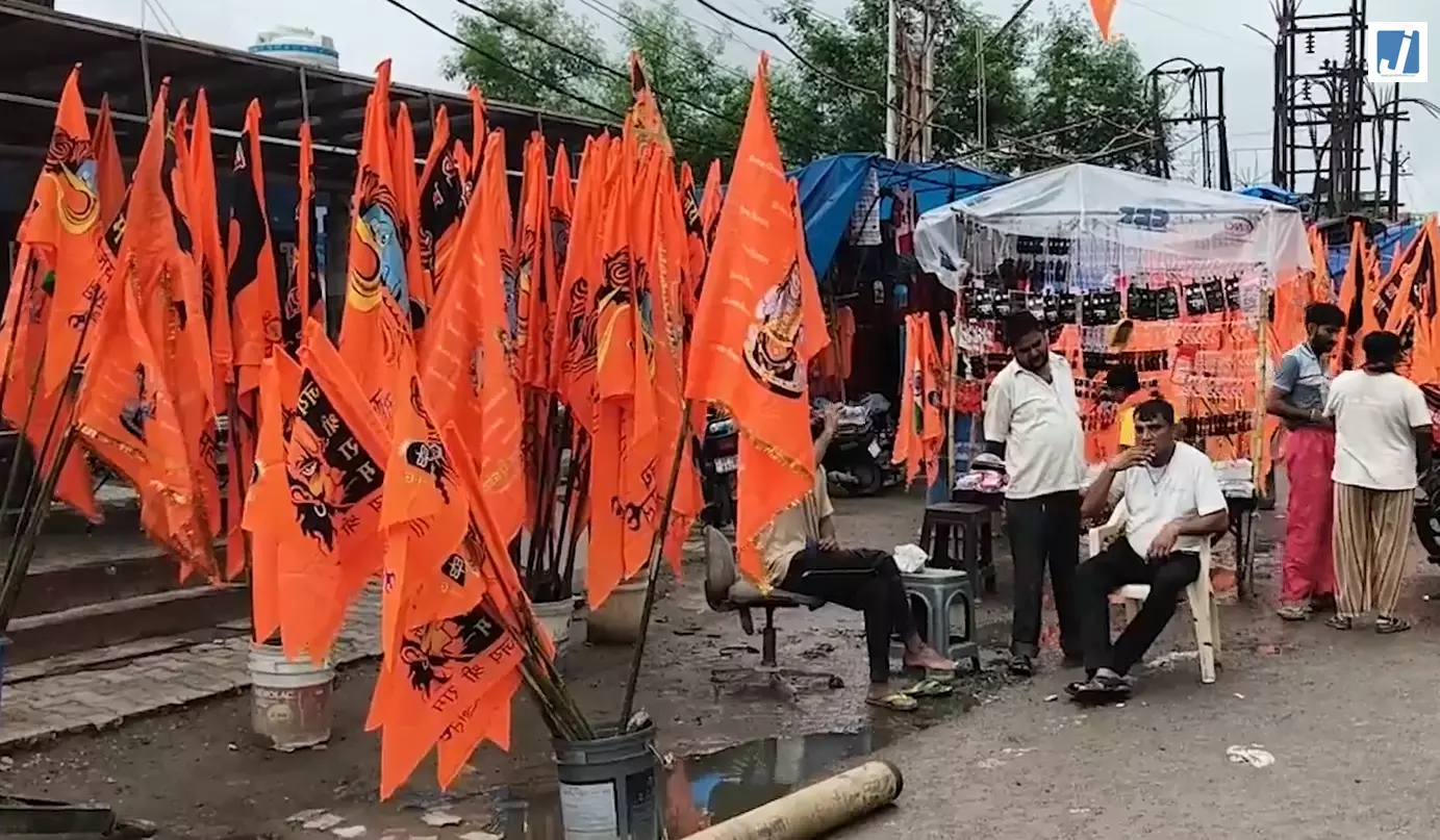 गंग नहर का जलस्तर 20 फीट बढ़ा, कांवड़ियों की सुरक्षा के लिए PAC और जल पुलिस तैनात गंग नहर का जलस्तर 20 फीट बढ़ा, कांवड़ियों की सुरक्षा के लिए PAC और जल पुलिस तैनात