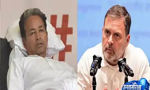 राहुल गांधी से अनशन तुड़वाना चाहते थे सोनम वांगचुक, जवाब न मिलने पर मंत्रियों ने पिलाया जूस राहुल गांधी से अनशन तुड़वाना चाहते थे सोनम वांगचुक, जवाब न मिलने पर मंत्रियों ने पिलाया जूस