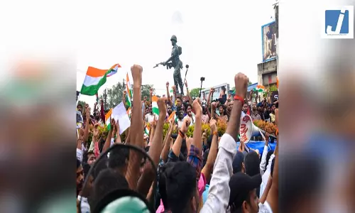 झारखंड में छात्र जेपीएससी और जेएसएससी भर्ती विवाद के विरोध में विधानसभा तक करेंगे मार्च झारखंड में छात्र जेपीएससी और जेएसएससी भर्ती विवाद के विरोध में विधानसभा तक करेंगे मार्च
