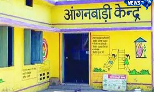 संभल आंगनबाड़ी भर्ती विवाद: फर्जी आय प्रमाण पत्र के आरोप में 11 कार्यकर्ताओं पर कार्रवाई की तैयारी संभल आंगनबाड़ी भर्ती विवाद: फर्जी आय प्रमाण पत्र के आरोप में 11 कार्यकर्ताओं पर कार्रवाई की तैयारी