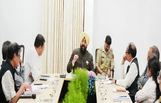 Dehradun: युवाओं को रोजगार योग्य बनाने में एआई की अहम भूमिका: राज्यपाल Dehradun: युवाओं को रोजगार योग्य बनाने में एआई की अहम भूमिका: राज्यपाल