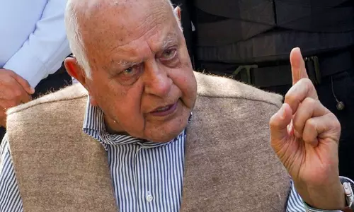 जम्मू-कश्मीर को राज्य का दर्जा दिलाने के लिए जारी रहेंगे प्रदर्शन: फारूक अब्दुल्ला जम्मू-कश्मीर को राज्य का दर्जा दिलाने के लिए जारी रहेंगे प्रदर्शन: फारूक अब्दुल्ला