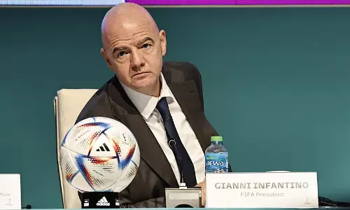 FIFA प्रमुख जियानी इन्फेंटिनो को मिला मैक्सिको और अर्जेंटीना का समर्थन FIFA प्रमुख जियानी इन्फेंटिनो को मिला मैक्सिको और अर्जेंटीना का समर्थन