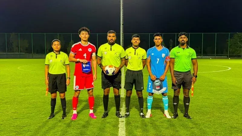 भारत की U20 पुरुष टीम ने सिंगापुर के खिलाफ दूसरा फ्रेंडली मैच जीता भारत की U20 पुरुष टीम ने सिंगापुर के खिलाफ दूसरा फ्रेंडली मैच जीता