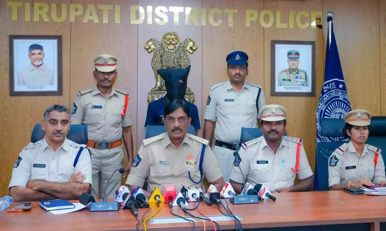 Andhra: अंतरराज्यीय चोर गिरफ्तार Andhra: अंतरराज्यीय चोर गिरफ्तार