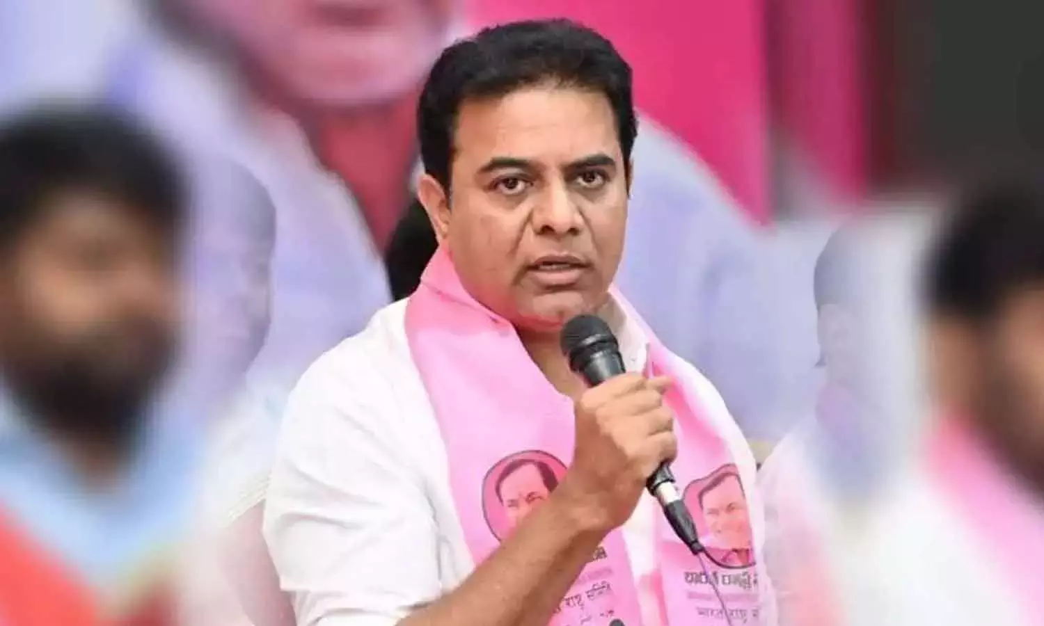 KTR ने जयशंकर की सालगिरह का इस्तेमाल कांग्रेस पर ताजा हमला करने के लिए किया KTR ने जयशंकर की सालगिरह का इस्तेमाल कांग्रेस पर ताजा हमला करने के लिए किया