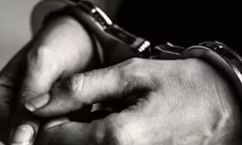 चार दशक तक पुलिस को देता रहा चकमा, वोटर आईडी अपडेट करते ही चढ़ा हत्थे चार दशक तक पुलिस को देता रहा चकमा, वोटर आईडी अपडेट करते ही चढ़ा हत्थे