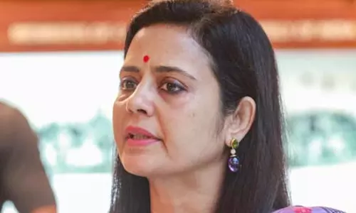 सुप्रीम कोर्ट ने हेट स्पीच मामले में महुआ मोइत्रा की याचिका पर सुनवाई से किया इनकार सुप्रीम कोर्ट ने हेट स्पीच मामले में महुआ मोइत्रा की याचिका पर सुनवाई से किया इनकार
