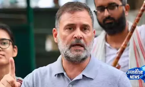 छात्रों की गूंज कार्यक्रम से पहले राहुल गांधी का हमला, बोले- युवाओं की आवाज दब नहीं सकती छात्रों की गूंज कार्यक्रम से पहले राहुल गांधी का हमला, बोले- युवाओं की आवाज दब नहीं सकती