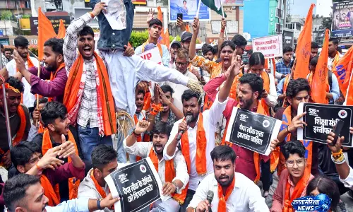 रांची घटना को राजनीतिक रंग देने की कोशिश एबीवीपी ने AISA को घेरा रांची घटना को राजनीतिक रंग देने की कोशिश एबीवीपी ने AISA को घेरा