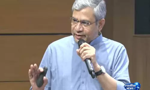 खराब भोजन पर रेलवे की बड़ी कार्रवाई तीन साल में छह ठेके रद्द 5.13 करोड़ का जुर्माना खराब भोजन पर रेलवे की बड़ी कार्रवाई तीन साल में छह ठेके रद्द 5.13 करोड़ का जुर्माना