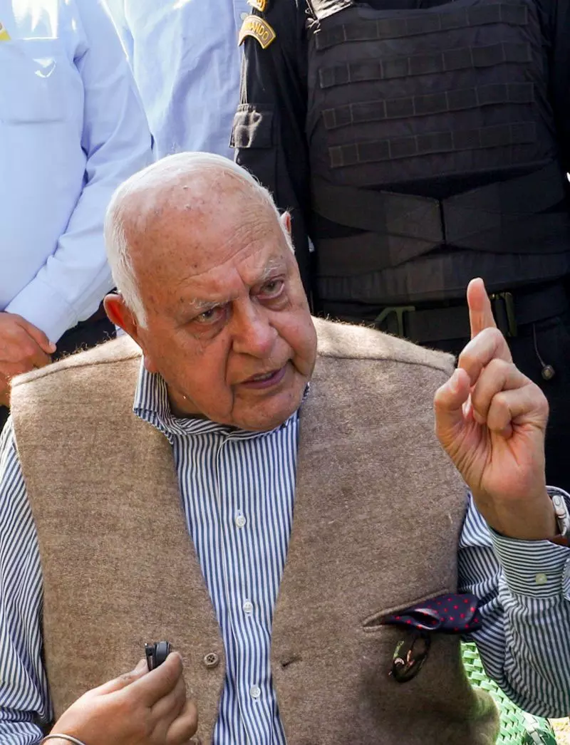 जम्मू-कश्मीर को राज्य का दर्जा दिलाने के लिए जारी रहेंगे प्रदर्शन: फारूक अब्दुल्ला जम्मू-कश्मीर को राज्य का दर्जा दिलाने के लिए जारी रहेंगे प्रदर्शन: फारूक अब्दुल्ला