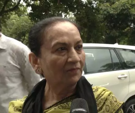 पंजाब में नौकरियों के दावों पर कांग्रेस का हमला, आप सरकार से मांगा श्वेत पत्र पंजाब में नौकरियों के दावों पर कांग्रेस का हमला, आप सरकार से मांगा श्वेत पत्र