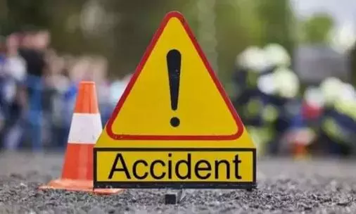 पौड़ी-देवप्रयाग मार्ग पर दर्दनाक हादसा, बोलेरो खाई में गिरी; चार लोगों की मौत, रेस्क्यू जारी पौड़ी-देवप्रयाग मार्ग पर दर्दनाक हादसा, बोलेरो खाई में गिरी; चार लोगों की मौत, रेस्क्यू जारी