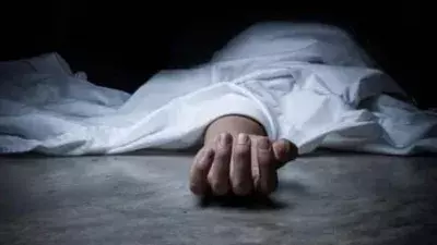 Andhra: पालनाडु में सिरफिरे छात्र का दुस्साहस, प्रेमिका का मर्डर Andhra: पालनाडु में सिरफिरे छात्र का दुस्साहस, प्रेमिका का मर्डर