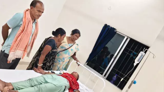 डायल-112 की तेजी से बची महिला की जान, समय पर पहुंचाया अस्पताल डायल-112 की तेजी से बची महिला की जान, समय पर पहुंचाया अस्पताल