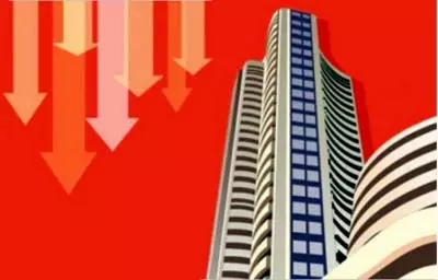 पश्चिम एशिया में तनाव के चलते लाल हुआ बाजार, सेंसेक्स 456 अंक गिरा; निफ्टी 24,600 से नीचे फिसला पश्चिम एशिया में तनाव के चलते लाल हुआ बाजार, सेंसेक्स 456 अंक गिरा; निफ्टी 24,600 से नीचे फिसला