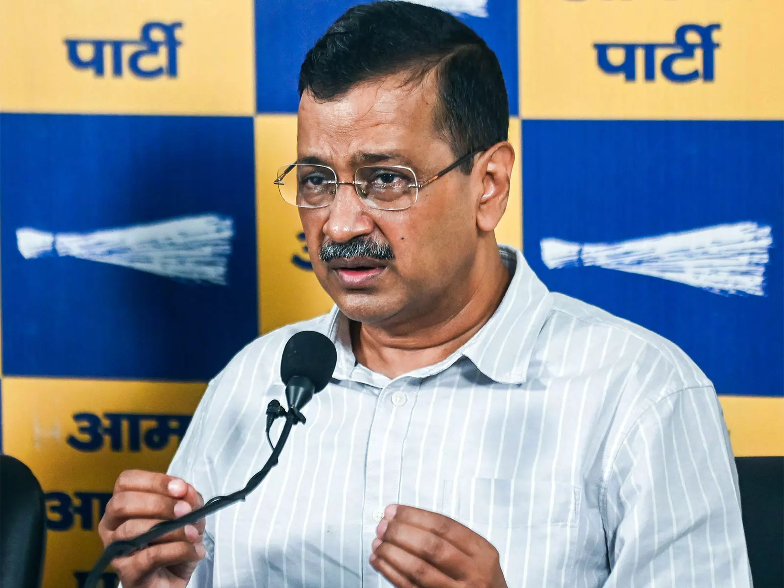 पंजाब में BJP-SAD गठबंधन पर केजरीवाल का बड़ा हमला पंजाब में BJP-SAD गठबंधन पर केजरीवाल का बड़ा हमला