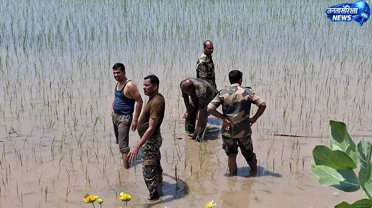 BSF जवानों से भरी बस हादसे का शिकार, 6 घायल