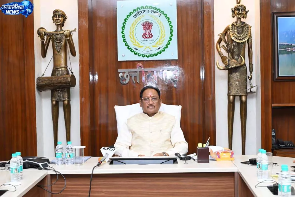 मातृशक्ति के खातों में पहुंची महतारी वंदन योजना की 30वीं किस्त मातृशक्ति के खातों में पहुंची महतारी वंदन योजना की 30वीं किस्त