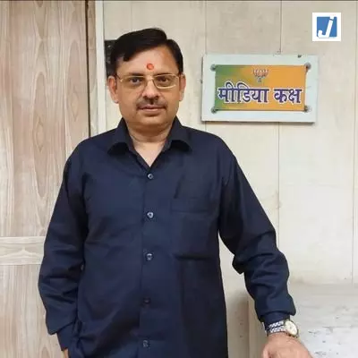 भाजपा ने विधानसभा की कार्यवाही से विपक्ष की नेता आतिशी की अनुपस्थिति पर सवाल उठाए भाजपा ने विधानसभा की कार्यवाही से विपक्ष की नेता आतिशी की अनुपस्थिति पर सवाल उठाए