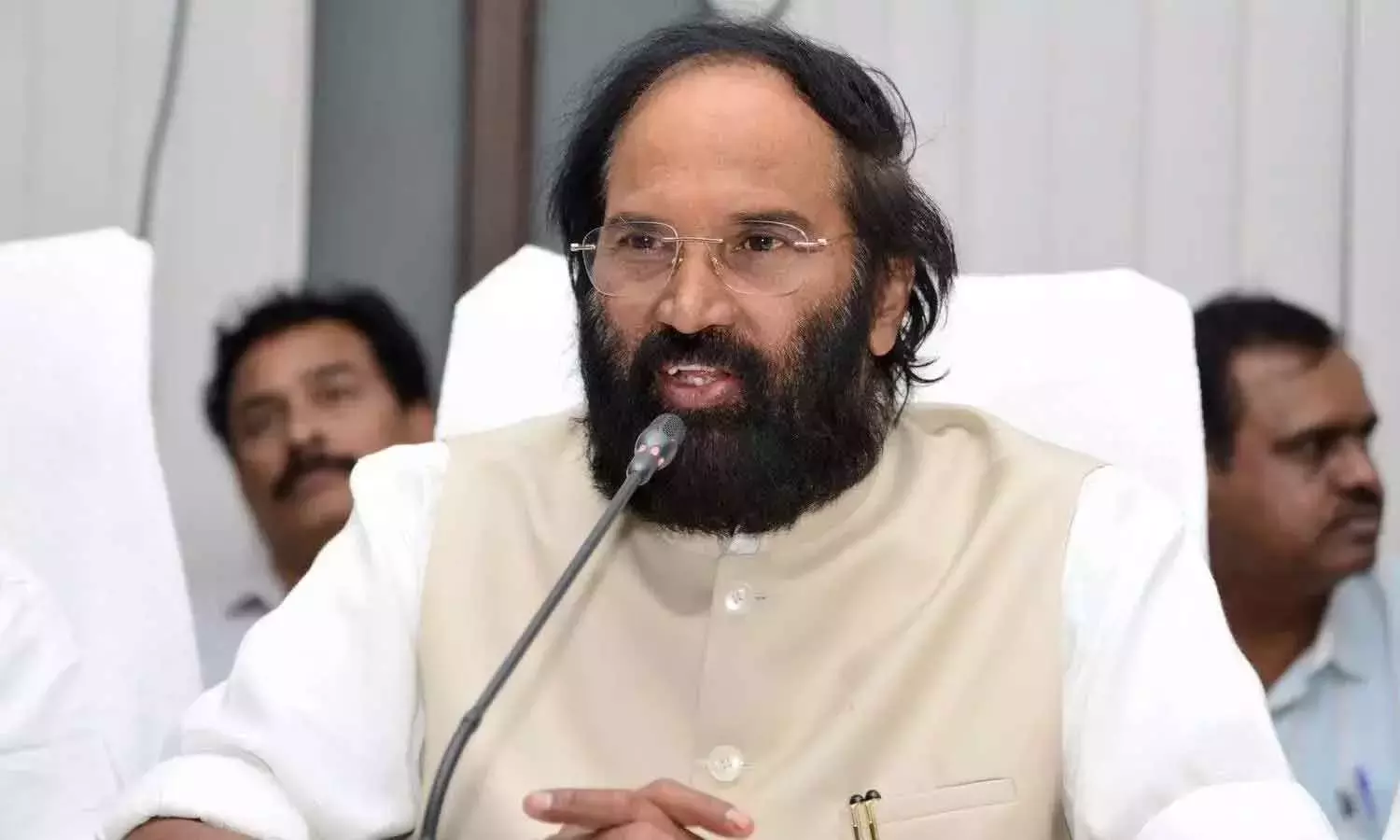 Telangana: उत्तम ने सिंचाई सलाहकार पैनलों को फिर से शुरू किया Telangana: उत्तम ने सिंचाई सलाहकार पैनलों को फिर से शुरू किया