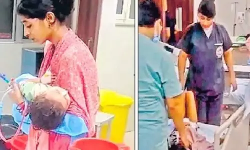 KGMU के जनरल सर्जरी विभाग के बेसमेंट में लगी आग, 50 बच्चे सुरक्षित KGMU के जनरल सर्जरी विभाग के बेसमेंट में लगी आग, 50 बच्चे सुरक्षित
