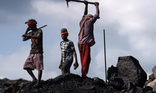 बिहार में खनिज संपदा का खुलेगा नया रास्ता, गया-रोहतास में खनन की तैयारी तेज बिहार में खनिज संपदा का खुलेगा नया रास्ता, गया-रोहतास में खनन की तैयारी तेज