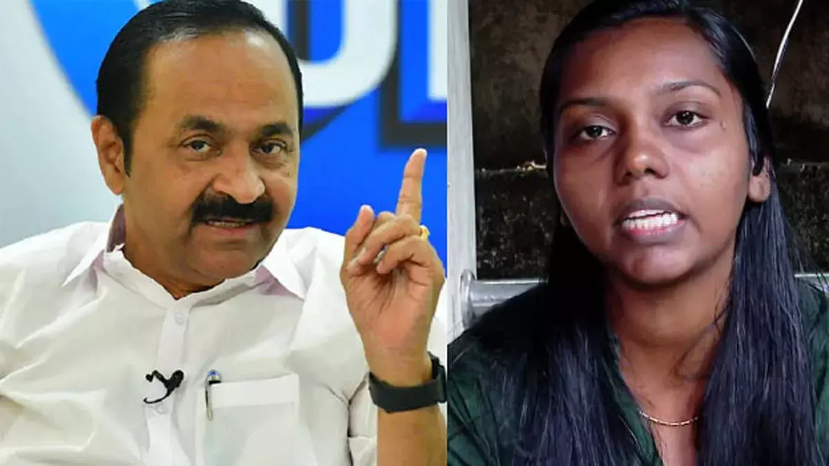 kerala: लापता मछुआरे के परिवार से जुड़े CM, बेटी को दिया भरोसा kerala: लापता मछुआरे के परिवार से जुड़े CM, बेटी को दिया भरोसा