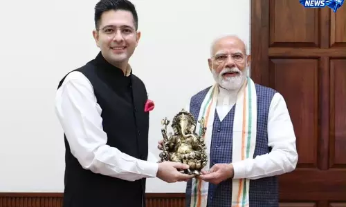पीएम मोदी से मिले राघव चड्ढा, पंजाब के राजनीतिक हालात पर हुई चर्चा पीएम मोदी से मिले राघव चड्ढा, पंजाब के राजनीतिक हालात पर हुई चर्चा