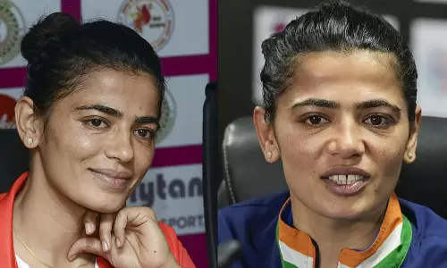 चुनौतियों के बीच सविता पूनिया की मजबूती चुनौतियों के बीच सविता पूनिया की मजबूती