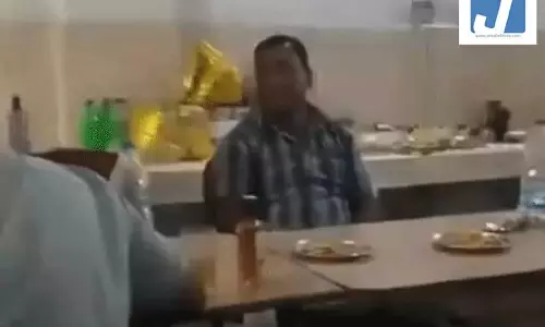 सरकारी स्कूल में शराब-मुर्गा पार्टी का वीडियो वायरल, शिक्षा विभाग हरकत में आया