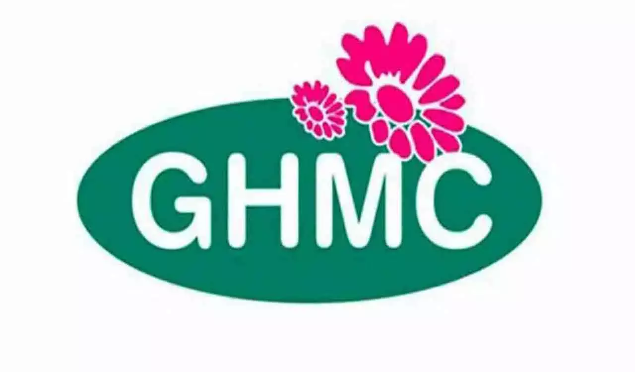 GHMC ने रिपोर्ट के बाद काचीगुडा स्टेशन रोड पर चोरी हुए कूड़ेदानों को बरामद किया, फिर से स्थापित किया GHMC ने रिपोर्ट के बाद काचीगुडा स्टेशन रोड पर चोरी हुए कूड़ेदानों को बरामद किया, फिर से स्थापित किया
