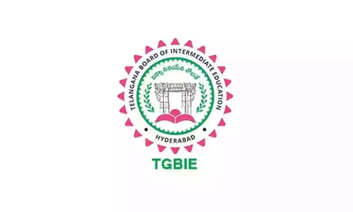 Telangana: फर्जी प्रमाणपत्रों पर 37 कनिष्ठ व्याख्याताओं को नोटिस भेजा गया Telangana: फर्जी प्रमाणपत्रों पर 37 कनिष्ठ व्याख्याताओं को नोटिस भेजा गया