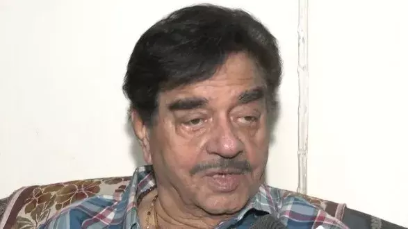 TMC में नेतृत्व पर बोले शत्रुघ्न: ममता सुप्रीम, लेकिन अभिषेक की भूमिका भी अहम TMC में नेतृत्व पर बोले शत्रुघ्न: ममता सुप्रीम, लेकिन अभिषेक की भूमिका भी अहम