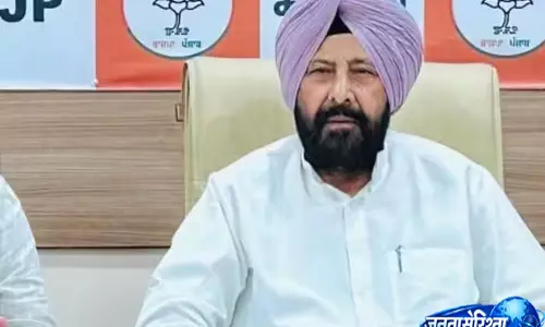 सुखबीर बादल से मुलाकात के बीच BJP का बड़ा बयान पंजाब में अकेले चुनाव लड़ेगी पार्टी सुखबीर बादल से मुलाकात के बीच BJP का बड़ा बयान पंजाब में अकेले चुनाव लड़ेगी पार्टी