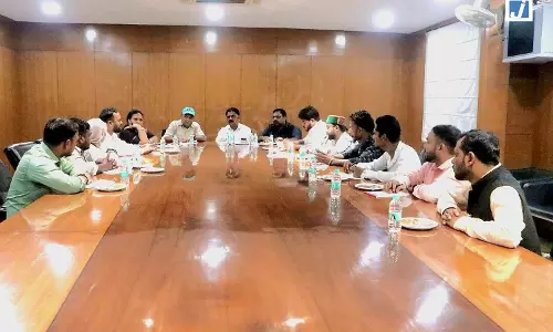 झारखंड छात्र मोर्चा के प्रतिनिधिमंडल की सरकार से वार्ता