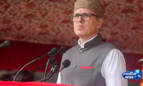 पूर्ण राज्य के दर्जे में देरी पर उमर का हमला मुझे इसकी राजनीतिक कीमत चुकानी पड़ रही