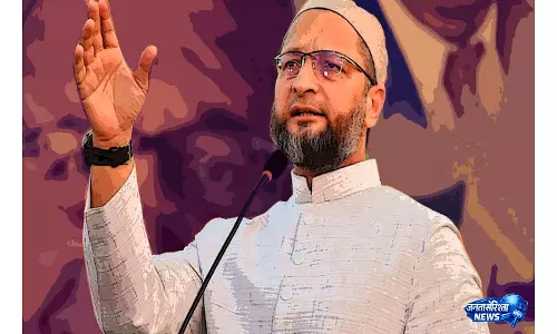 ओवैसी ने PM मोदी पर साधा निशाना, IIT दिल्ली में छात्रों के झुकने पर सवाल ओवैसी ने PM मोदी पर साधा निशाना, IIT दिल्ली में छात्रों के झुकने पर सवाल