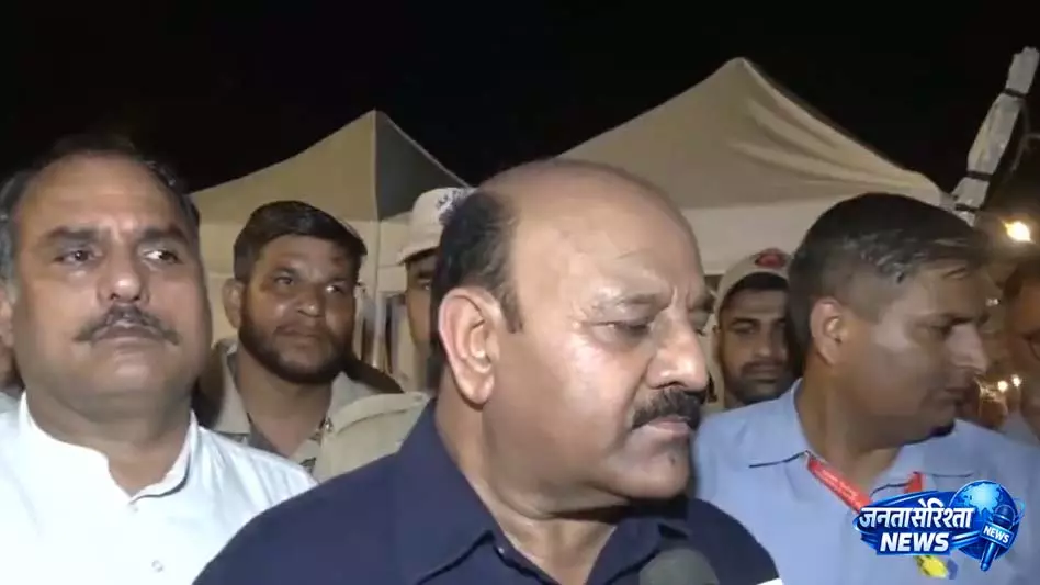 राष्ट्रीय हथकरघा दिवस पर जम्मू पहुंचे डिप्टी सीएम सुरिंदर चौधरी विरासत को आगे बढ़ाने का दिया भरोसा राष्ट्रीय हथकरघा दिवस पर जम्मू पहुंचे डिप्टी सीएम सुरिंदर चौधरी विरासत को आगे बढ़ाने का दिया भरोसा