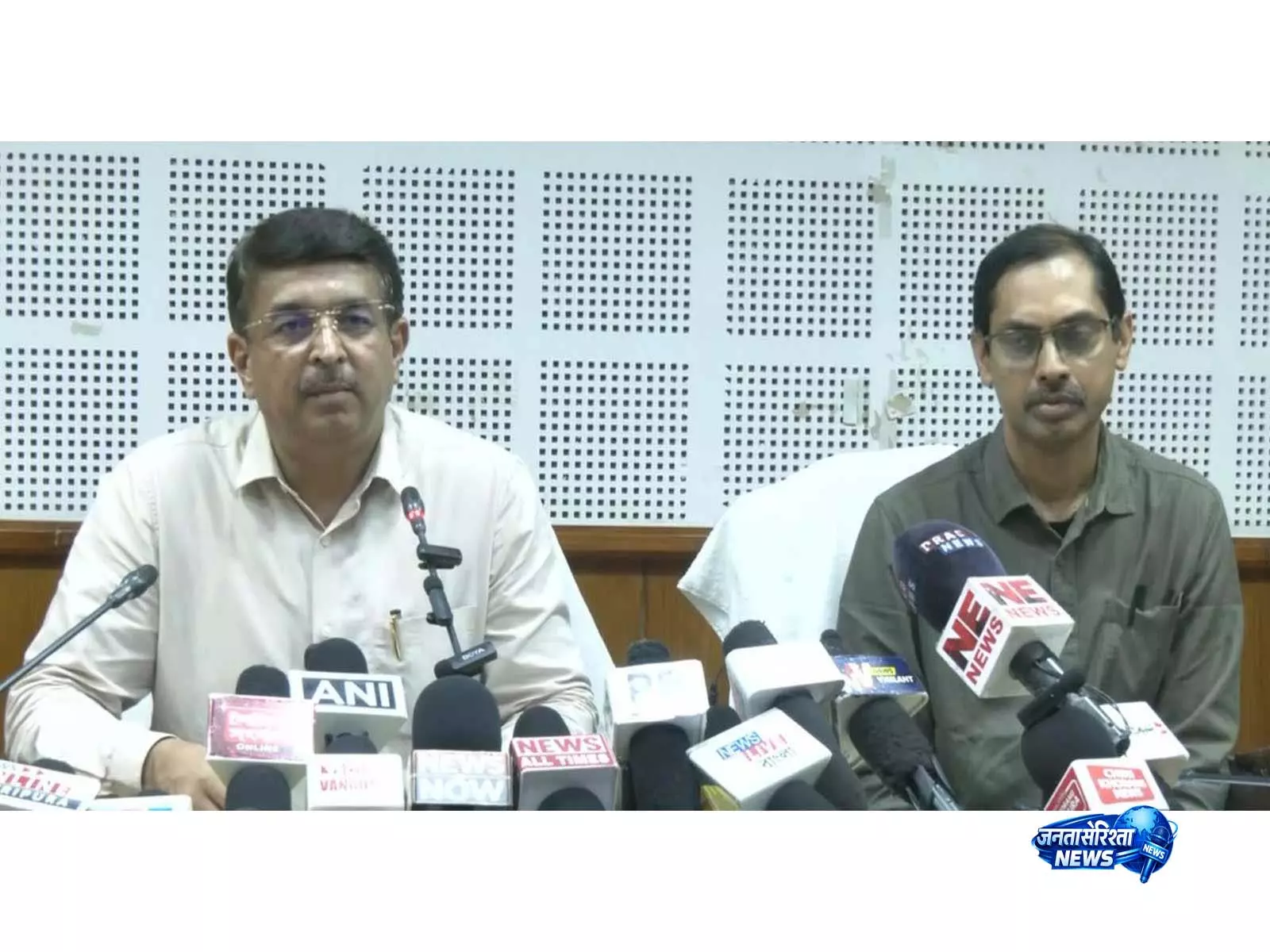 Tripura 9 से 17 अगस्त तक हर घर तिरंगा अभियान का पांचवां संस्करण मनाएगा Tripura 9 से 17 अगस्त तक हर घर तिरंगा अभियान का पांचवां संस्करण मनाएगा