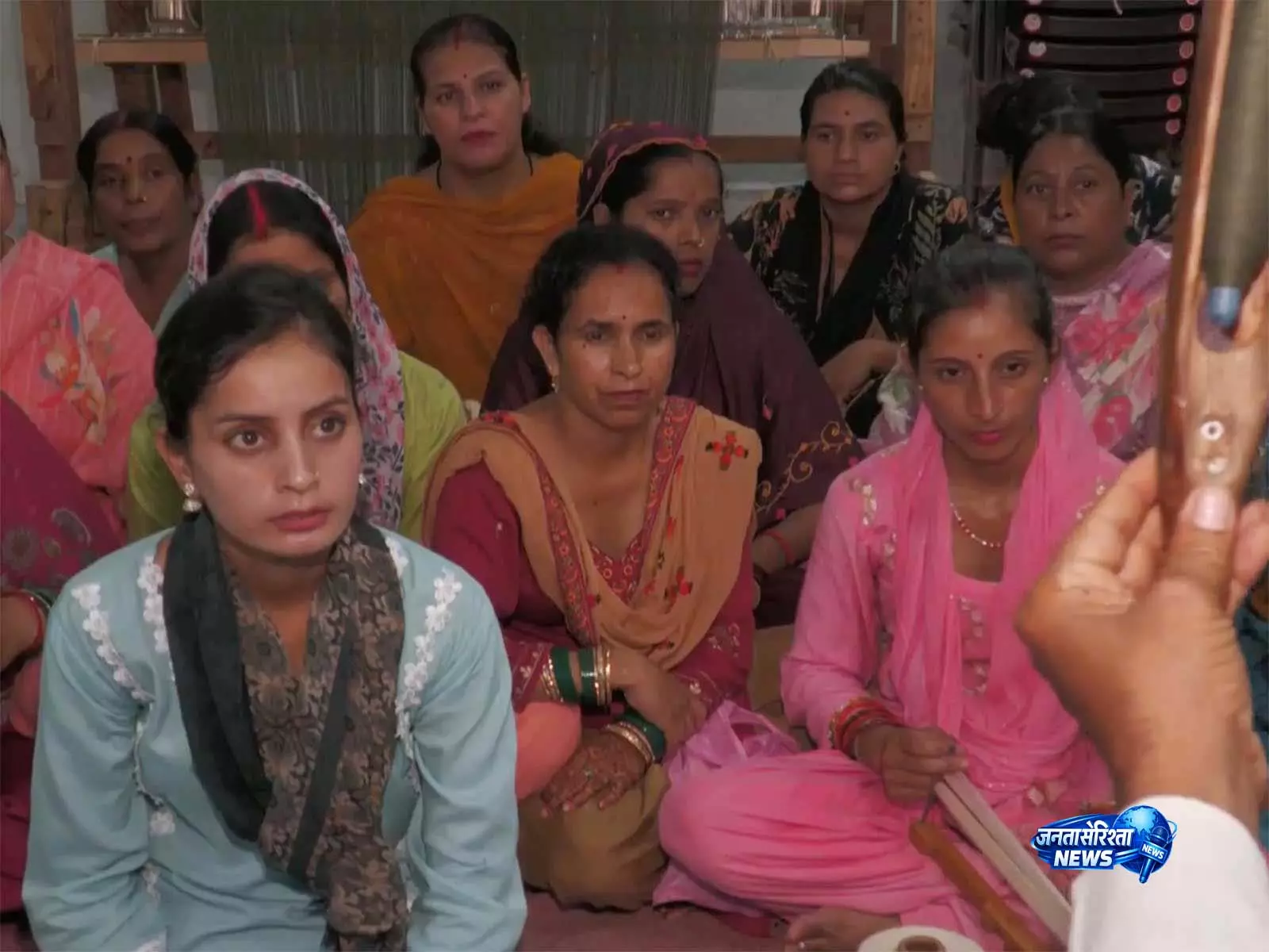 जम्मू-कश्मीर में समर्थ योजना के तहत 30 ग्रामीण महिलाओं को ऊन और हथकरघा प्रशिक्षण जम्मू-कश्मीर में समर्थ योजना के तहत 30 ग्रामीण महिलाओं को ऊन और हथकरघा प्रशिक्षण