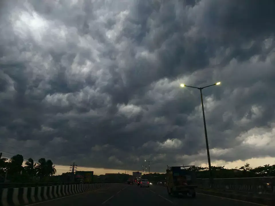 ओडिशा में भारी बारिश का अलर्ट ओडिशा में भारी बारिश का अलर्ट