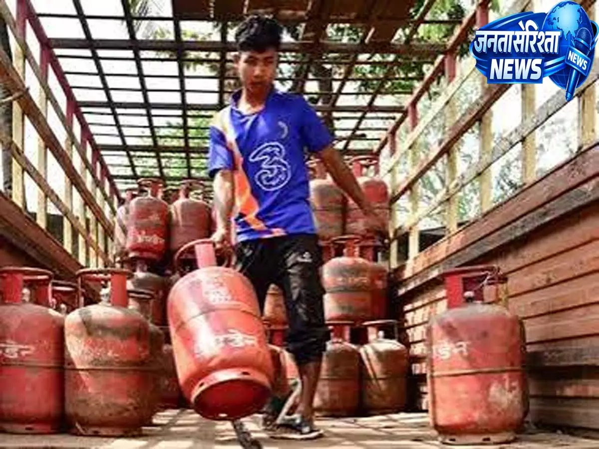 LPG ग्राहकों के लिए बड़ी राहत लखनऊ में तीन घंटे में होगी गैस सिलेंडर डिलीवरी LPG ग्राहकों के लिए बड़ी राहत लखनऊ में तीन घंटे में होगी गैस सिलेंडर डिलीवरी