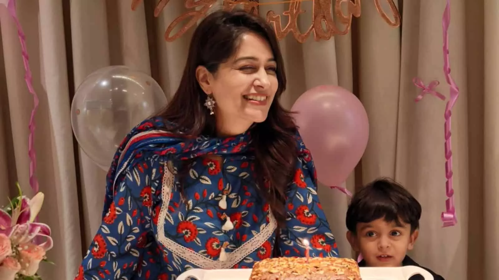 दीपिका कक्कड़ के लिए शोएब इब्राहिम का प्यार भरा मैसेज लंबी उम्र की मांगी दुआ दीपिका कक्कड़ के लिए शोएब इब्राहिम का प्यार भरा मैसेज लंबी उम्र की मांगी दुआ
