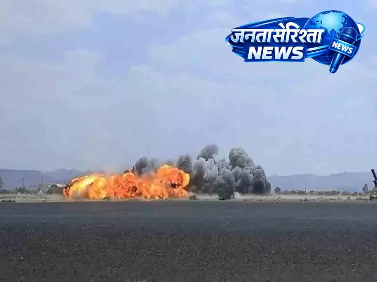 हूथी हमलों से यमन में बड़े संघर्ष की आशंका, UN दूत ने दी चेतावनी हूथी हमलों से यमन में बड़े संघर्ष की आशंका, UN दूत ने दी चेतावनी