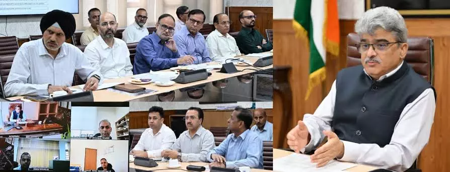 Srinagar: एमएसएमई स्वास्थ्य क्लिनिक के कामकाज को लेकर मुख्य सचिव ने की समीक्षा बैठक Srinagar: एमएसएमई स्वास्थ्य क्लिनिक के कामकाज को लेकर मुख्य सचिव ने की समीक्षा बैठक