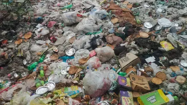 सफाई कर्मचारियों की हड़ताल, 3 हजार टन कूड़ा नहीं उठा सफाई कर्मचारियों की हड़ताल, 3 हजार टन कूड़ा नहीं उठा