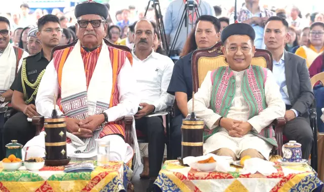 योंगथूम सीजन 3 के समापन में दिखी लेप्चा संस्कृति परंपरा और विरासत का शानदार संगम योंगथूम सीजन 3 के समापन में दिखी लेप्चा संस्कृति परंपरा और विरासत का शानदार संगम