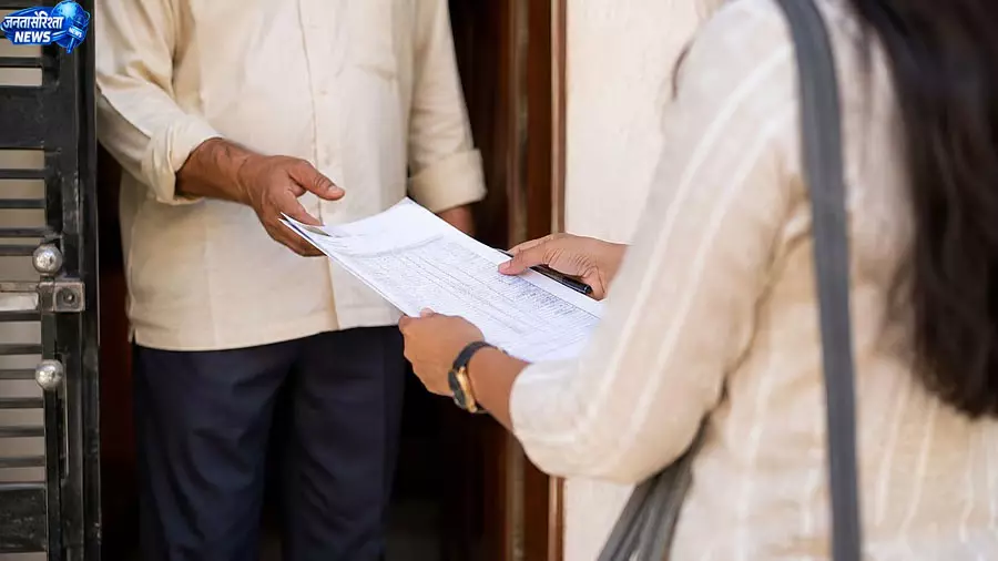 महाराष्ट्र के 12 जिलों में SIR के तहत मतदाताओं को 100% गणना प्रपत्र वितरित महाराष्ट्र के 12 जिलों में SIR के तहत मतदाताओं को 100% गणना प्रपत्र वितरित